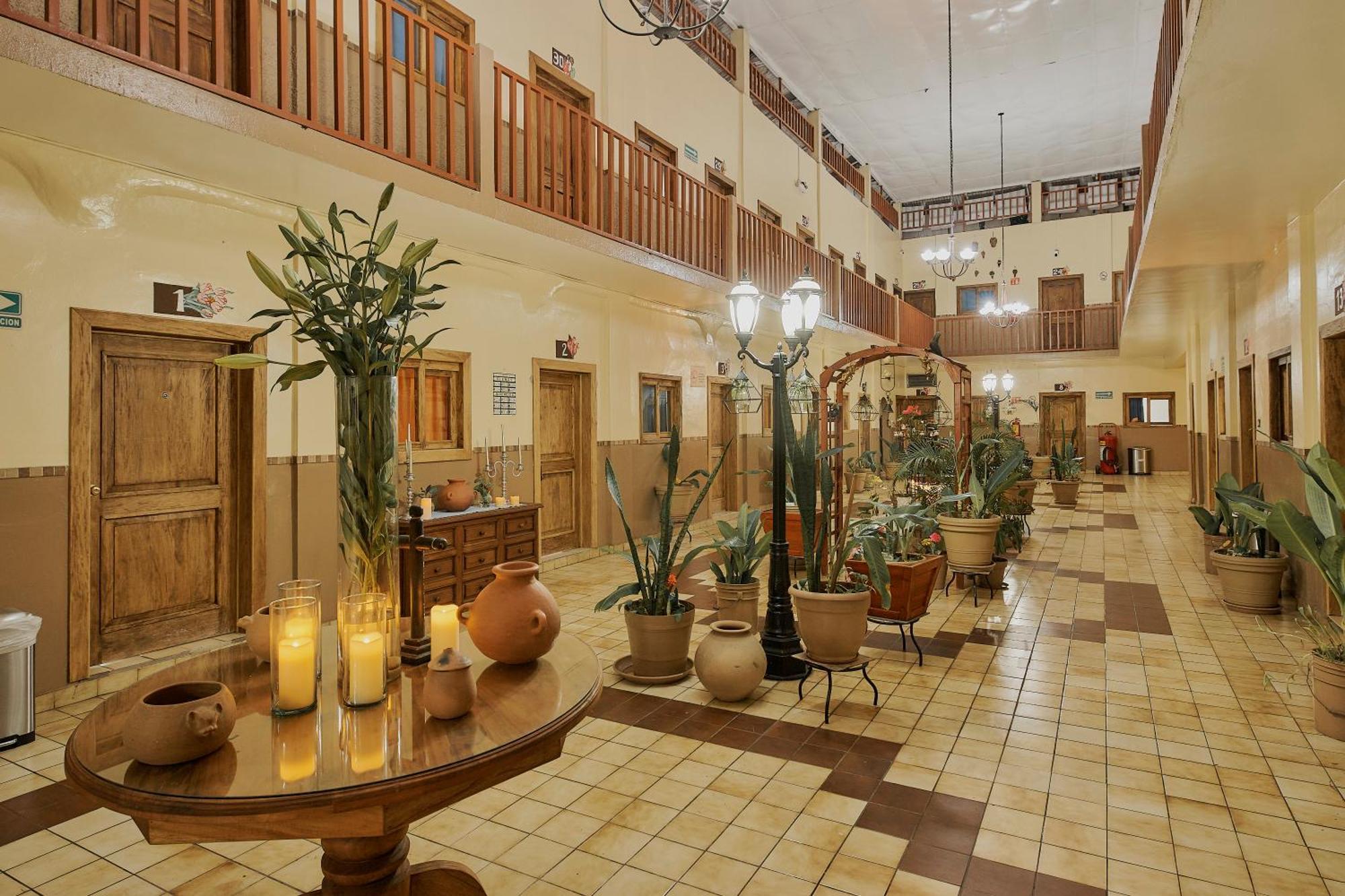 Hotel Cervantino Tapachula Exterior photo